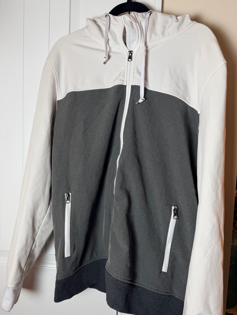 Empyre Highlights White & Charcoal Tech Fleece Jacket